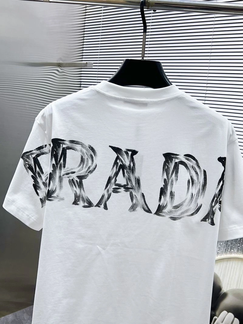 Prada T-Shirts Affordable 168707