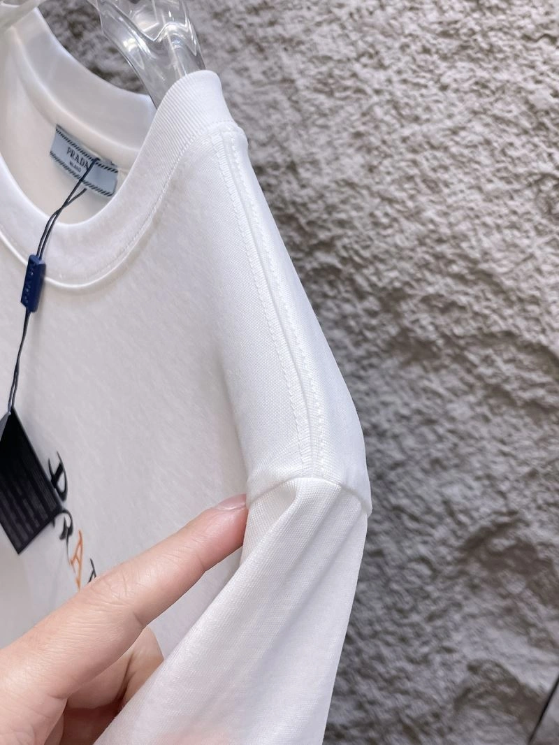 FreshLook Prada T-Shirts 168710