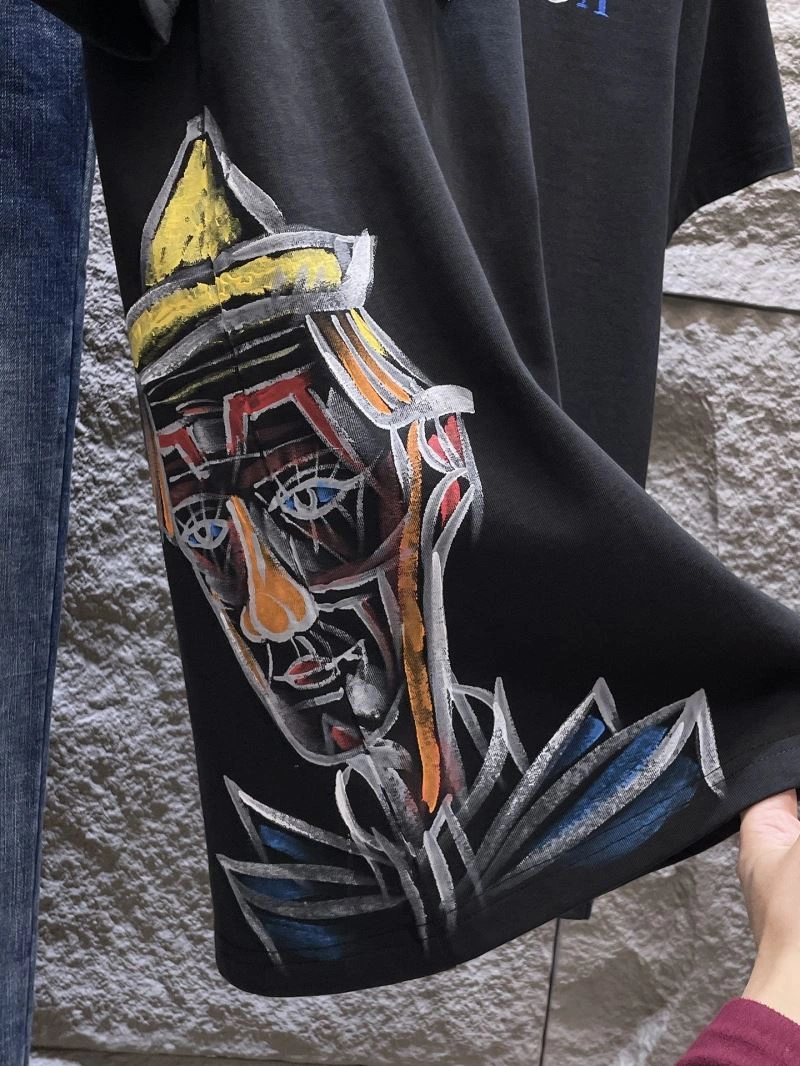 Trendsetting Prada T-Shirts 168725