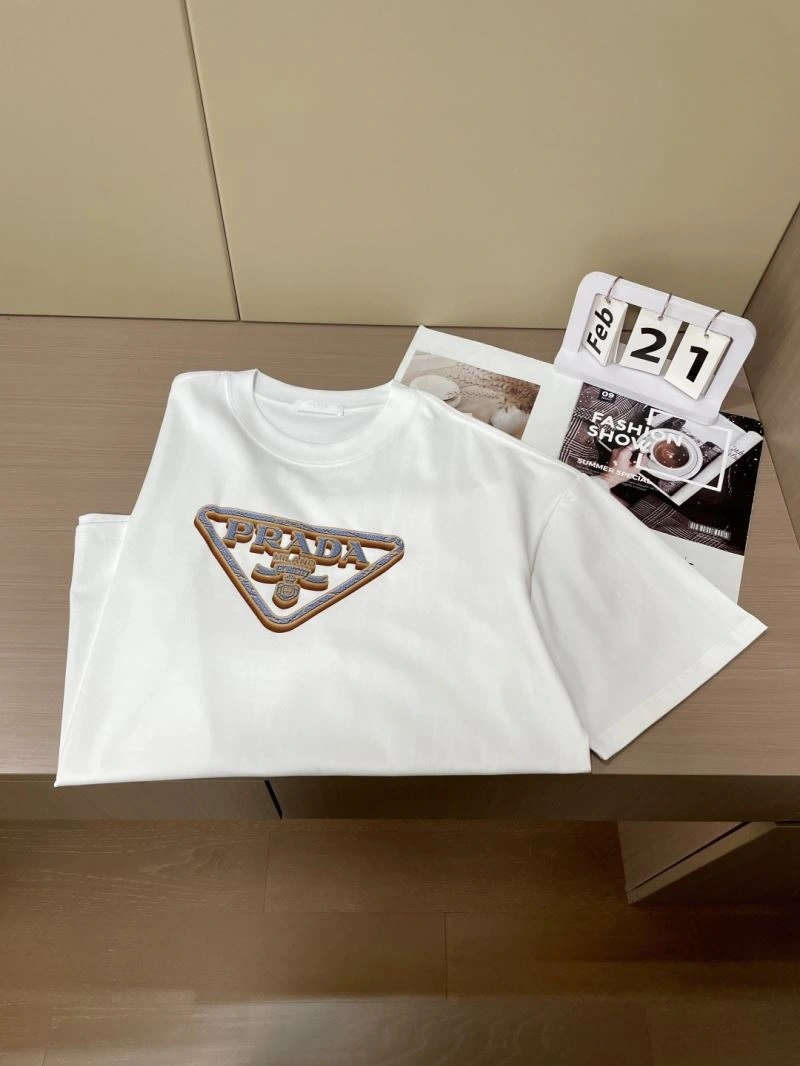 Prada T-Shirts Attractive 168704