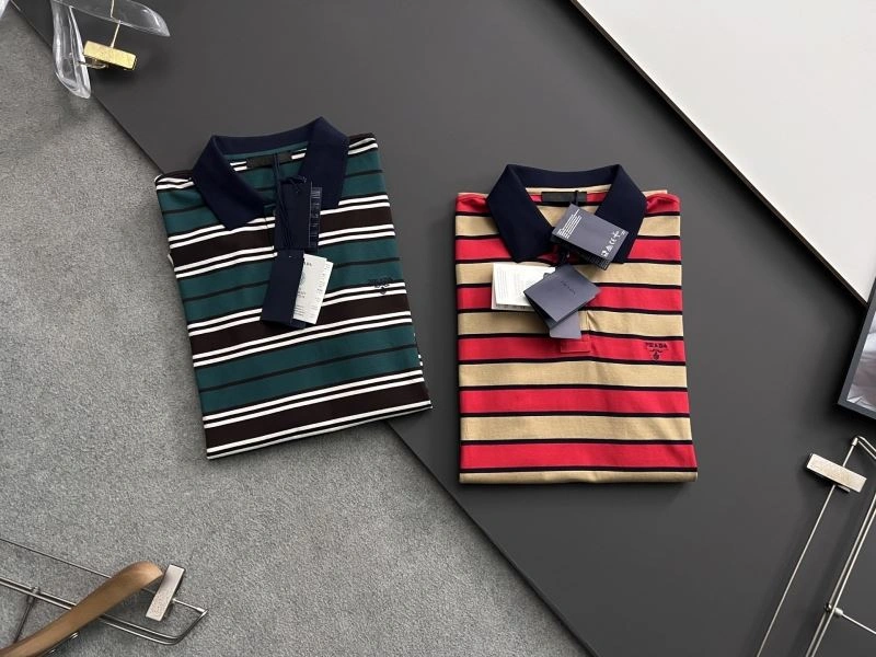 MultiPurpose Prada T-Shirts 168698