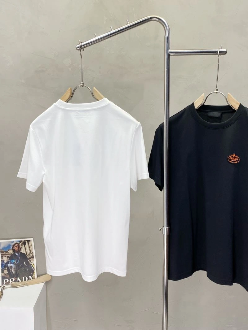 Prada T-Shirts Neat 168711