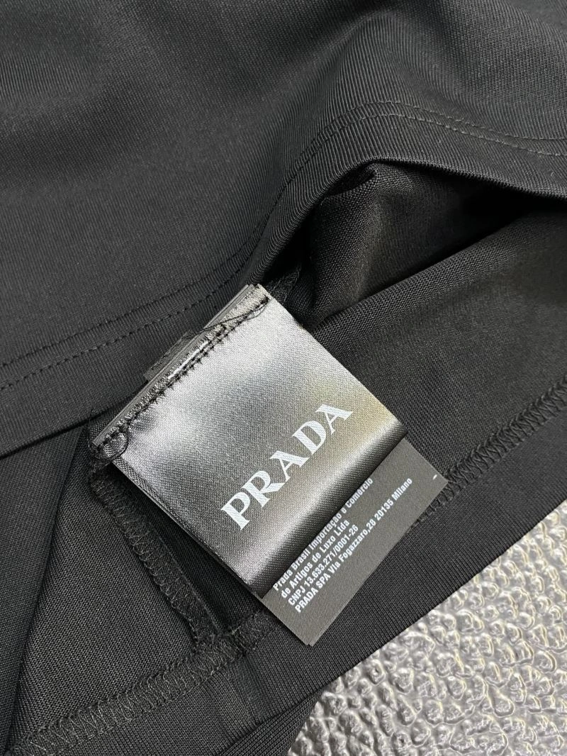 Prada T-Shirts Neat 168711