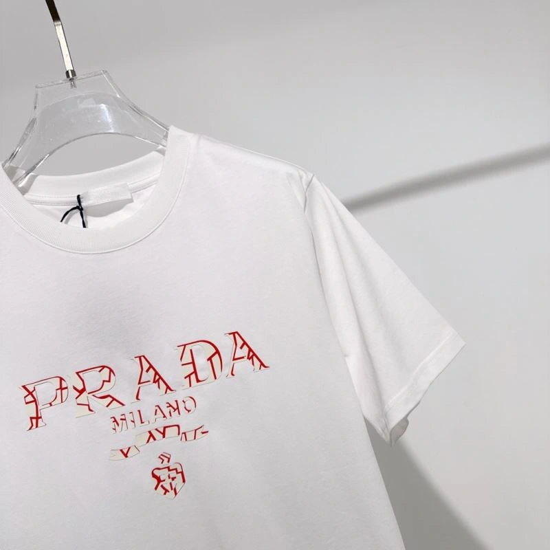 Affordable Prada T-Shirts 168703