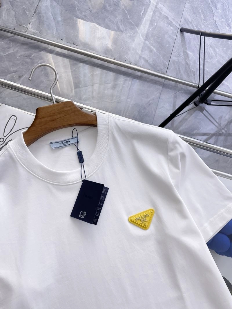 Prada T-Shirts OnTrend 168689