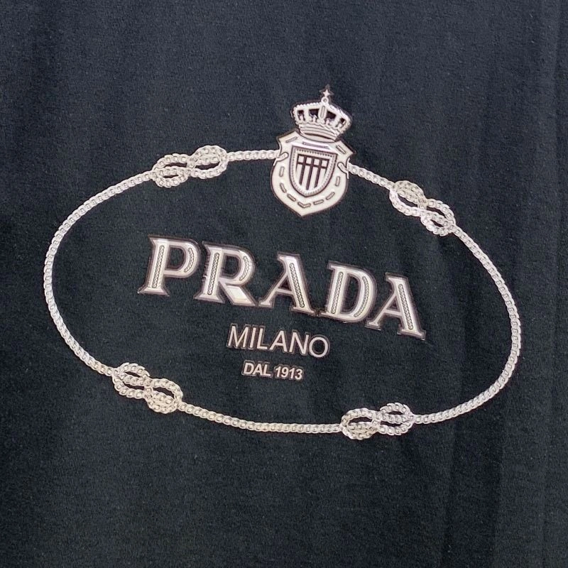 Fashionable Prada T-Shirts 168685