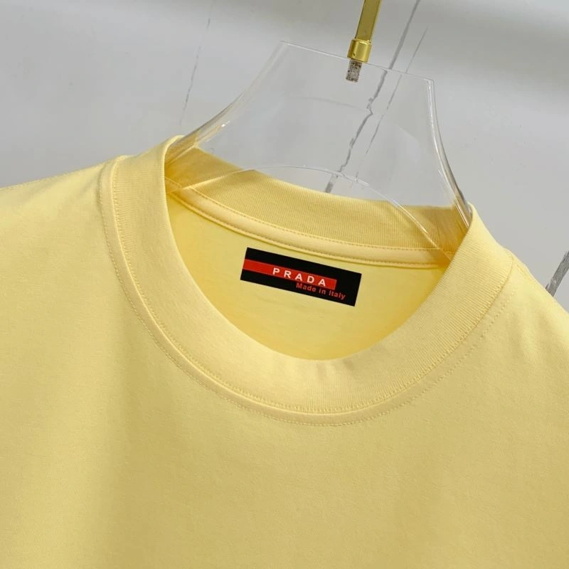 Prada T-Shirts EasyMatch 168756