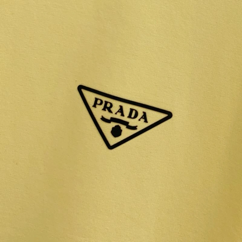 Prada T-Shirts EasyMatch 168756