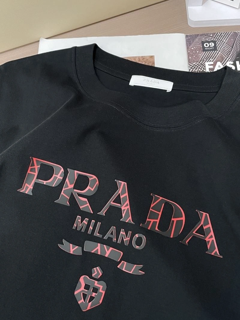 Prada T-Shirts Modern 168669
