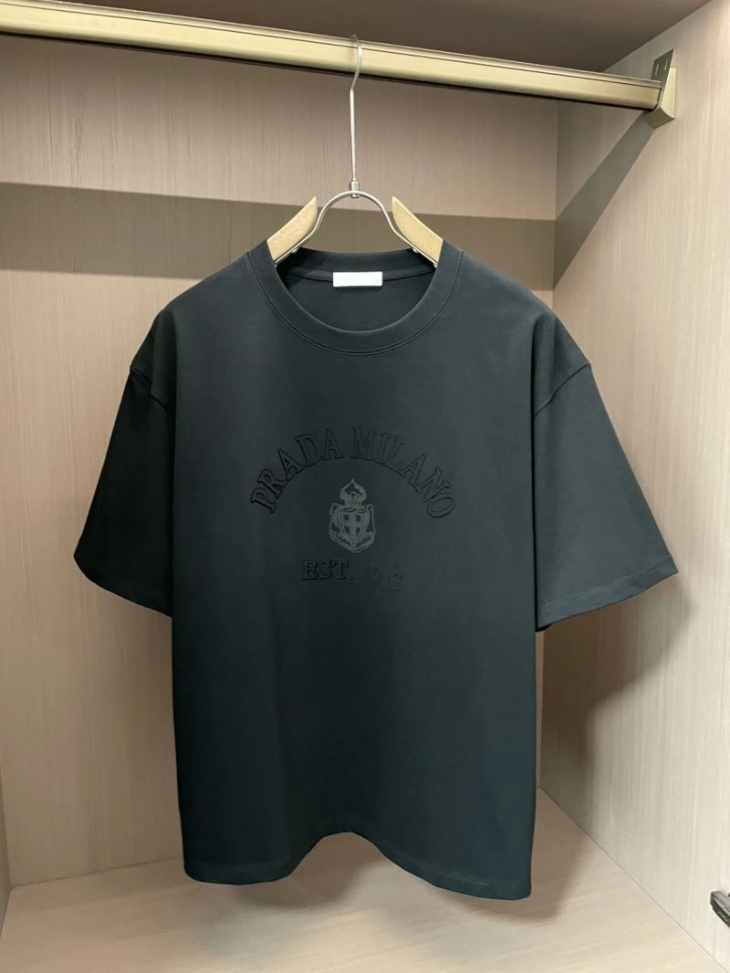 Prada T-Shirts Stylish 168665