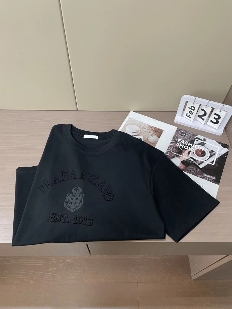 Prada T-Shirts Stylish 168665