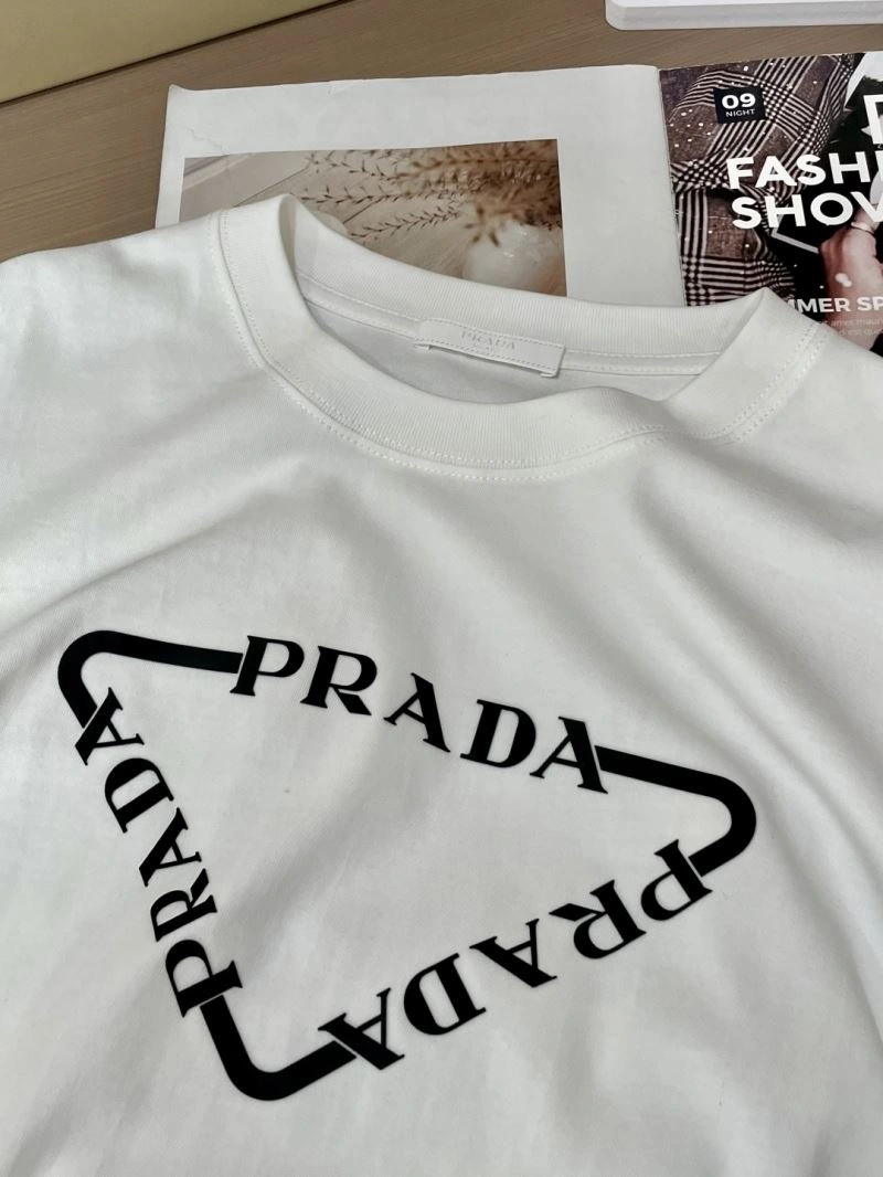 UrbanStyle Prada T-Shirts 168694