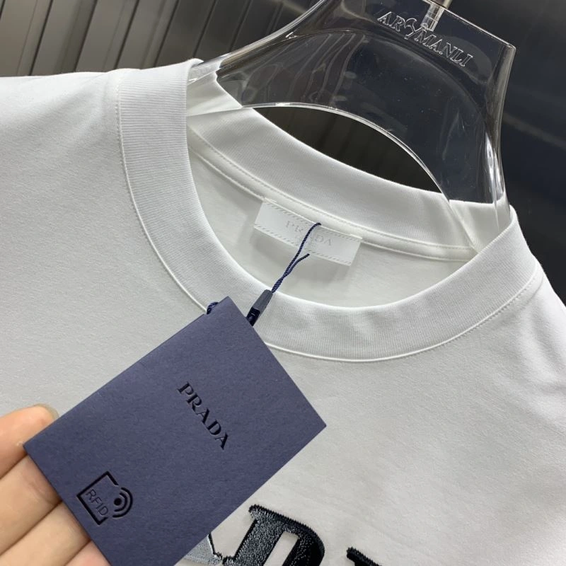 Chic Prada T-Shirts 168673