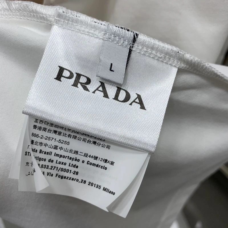 Chic Prada T-Shirts 168673