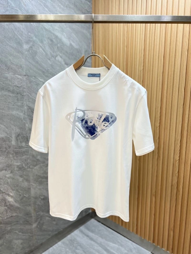 Prada T-Shirts RelaxedFit 168660