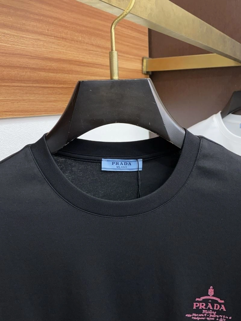 Flexible Prada T-Shirts 168663