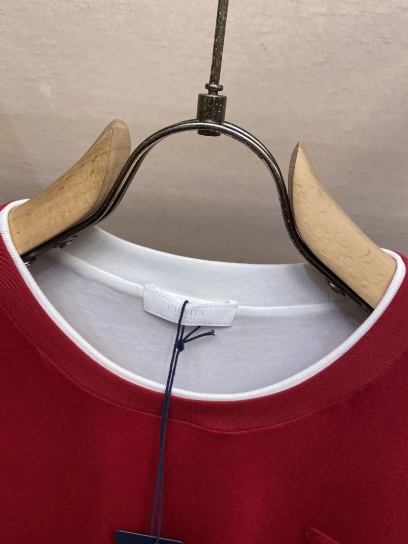 Prada T-Shirts Cozy 168657