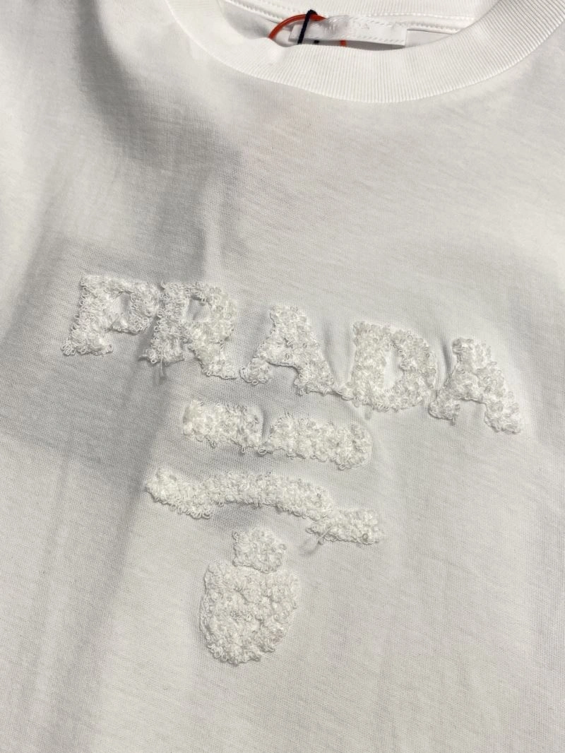 Prada T-Shirts Comfortable 168651