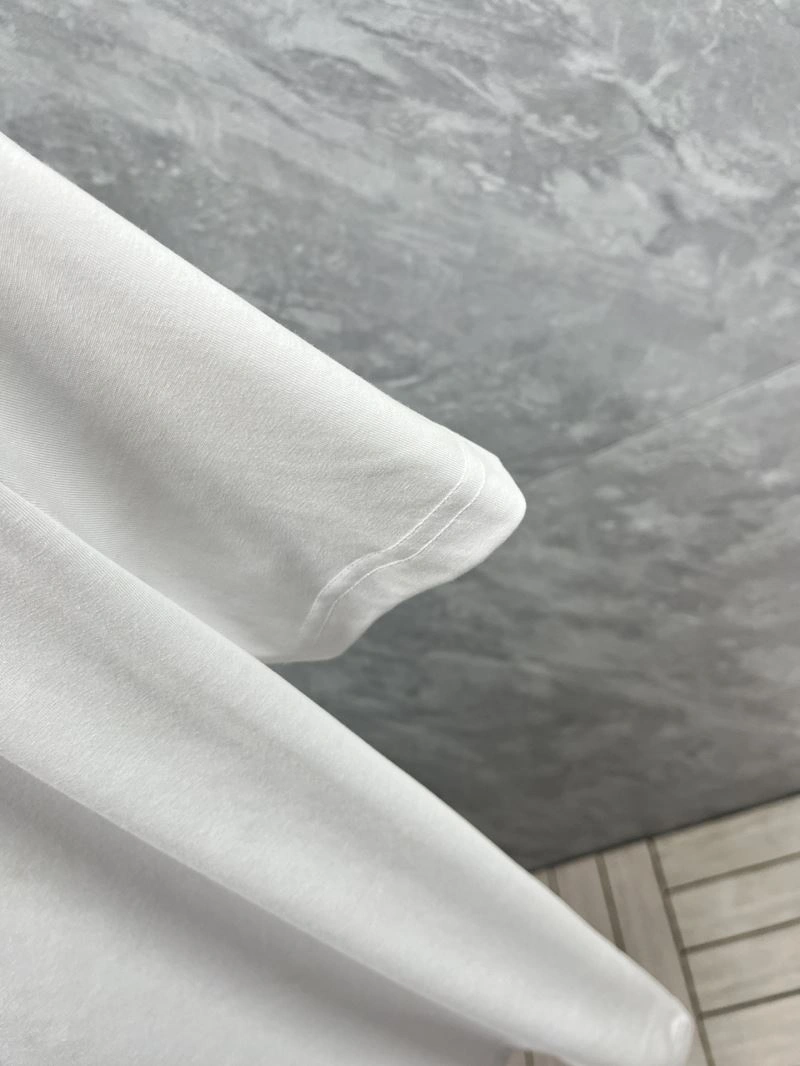 WeatherProof Prada T-Shirts 168640