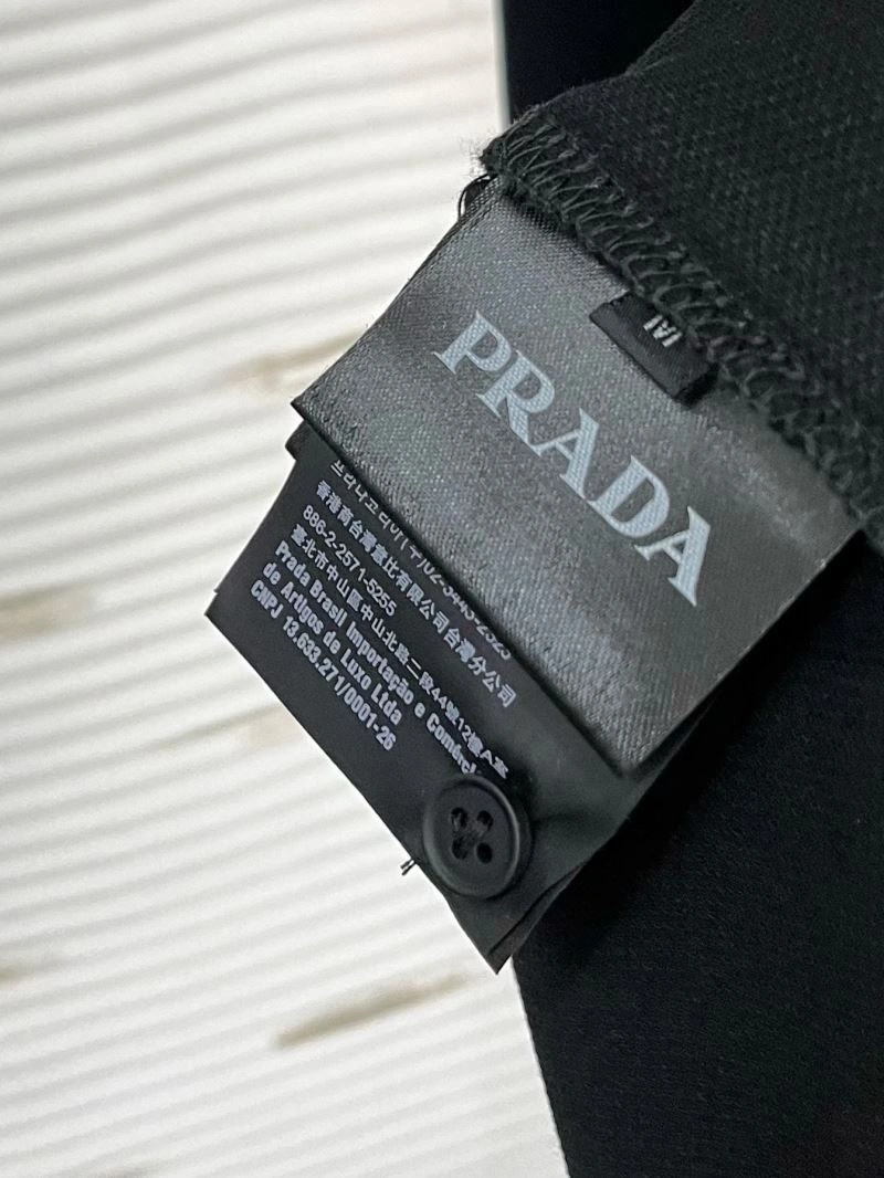 Prada T-Shirts UrbanChic 168628