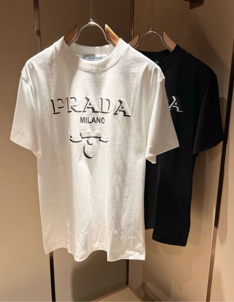 TravelReady Prada T-Shirts 168702