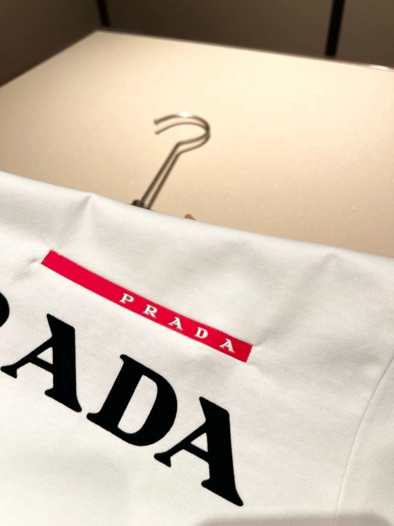 Bold Prada T-Shirts 168643