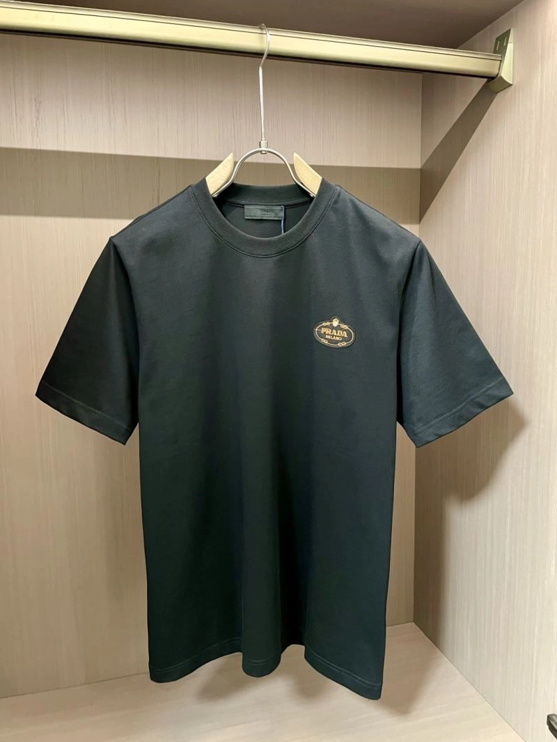 ModernLook Prada T-Shirts 168641