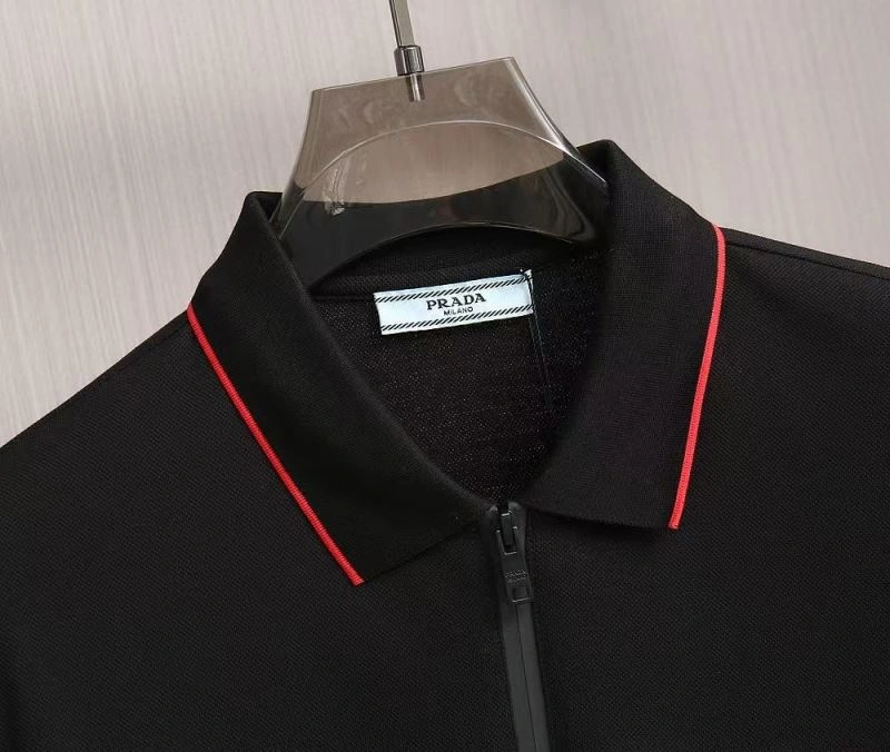 Prada T-Shirts Elegant 168623