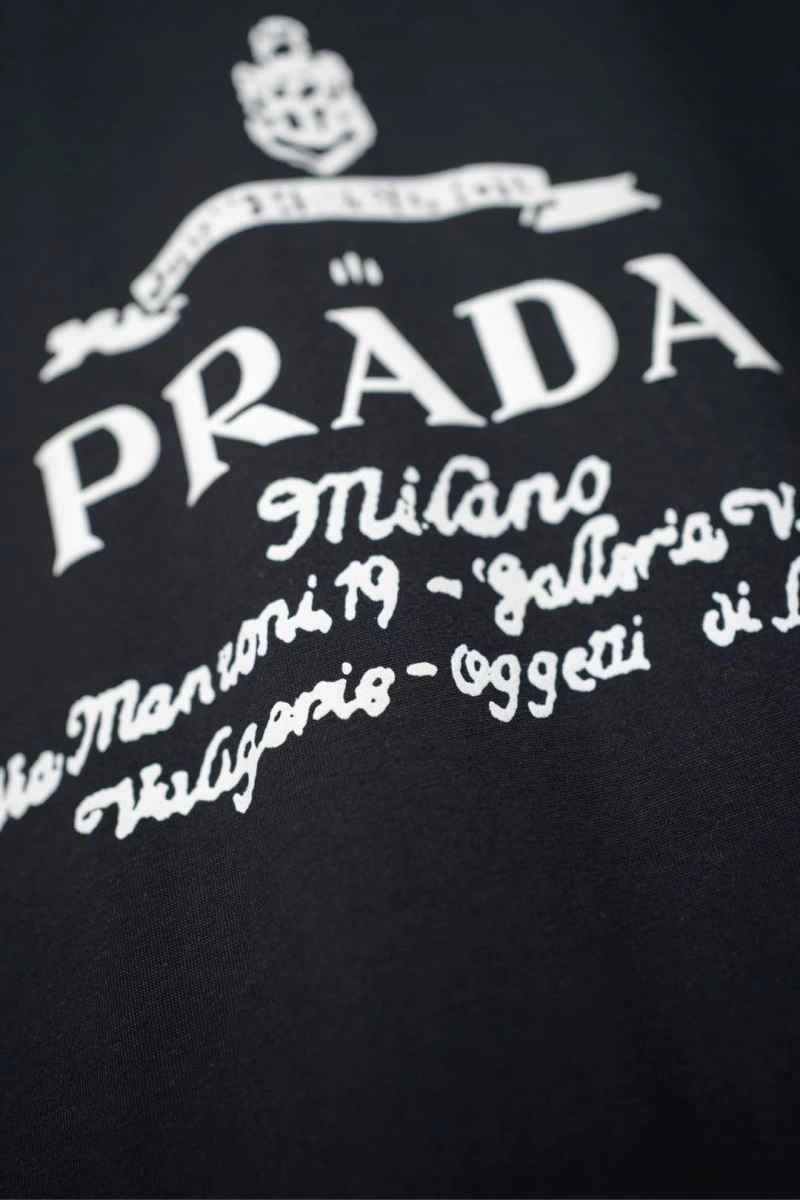 Unique Prada T-Shirts 168618