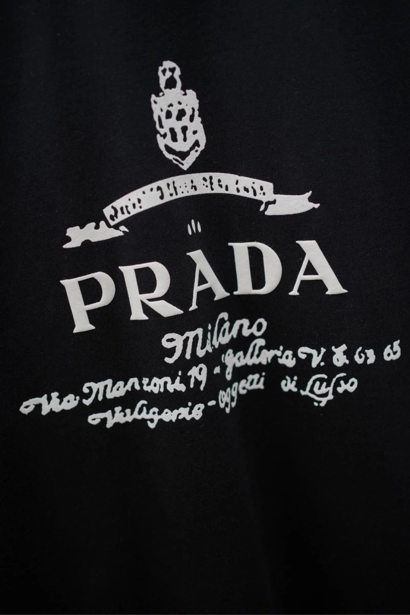 Unique Prada T-Shirts 168618
