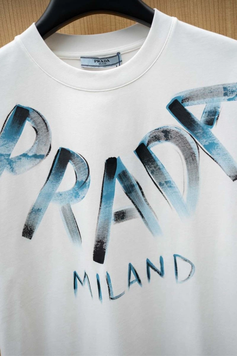 MoistureWicking Prada T-Shirts 168617