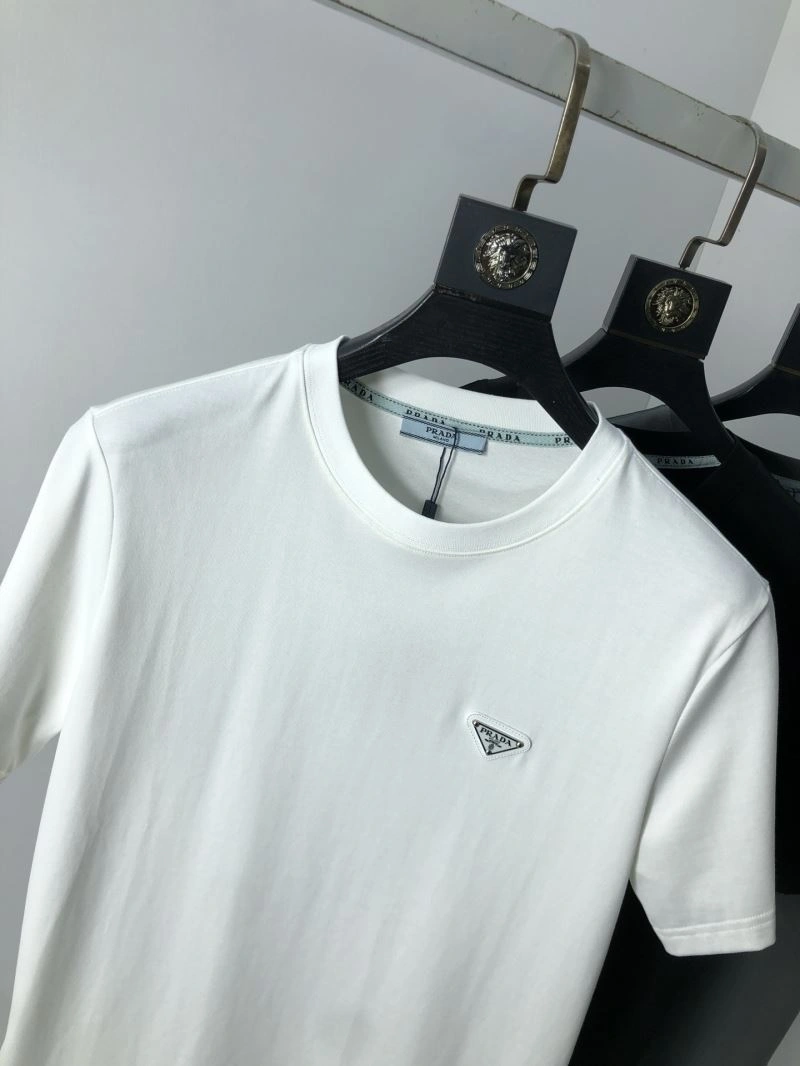 Sleek Prada T-Shirts 168616