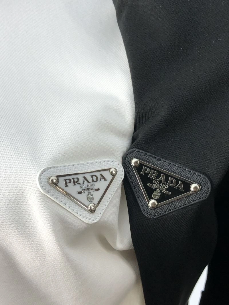 Sleek Prada T-Shirts 168616