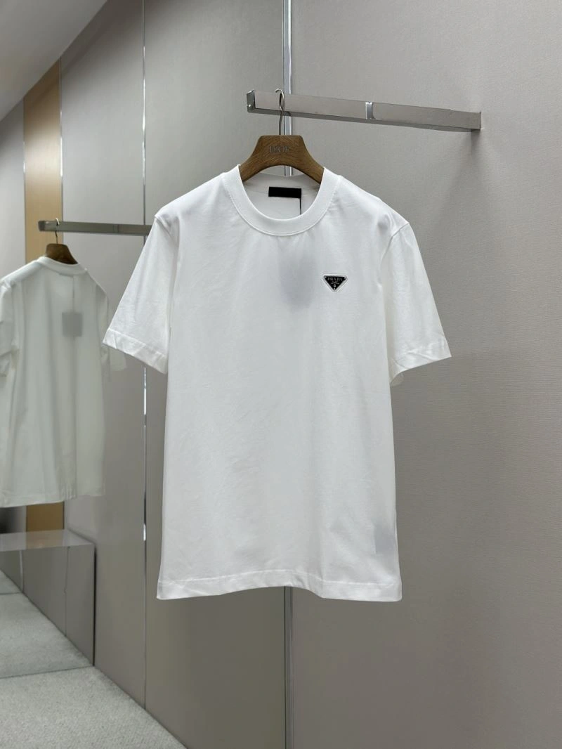 Functional Prada T-Shirts 168622