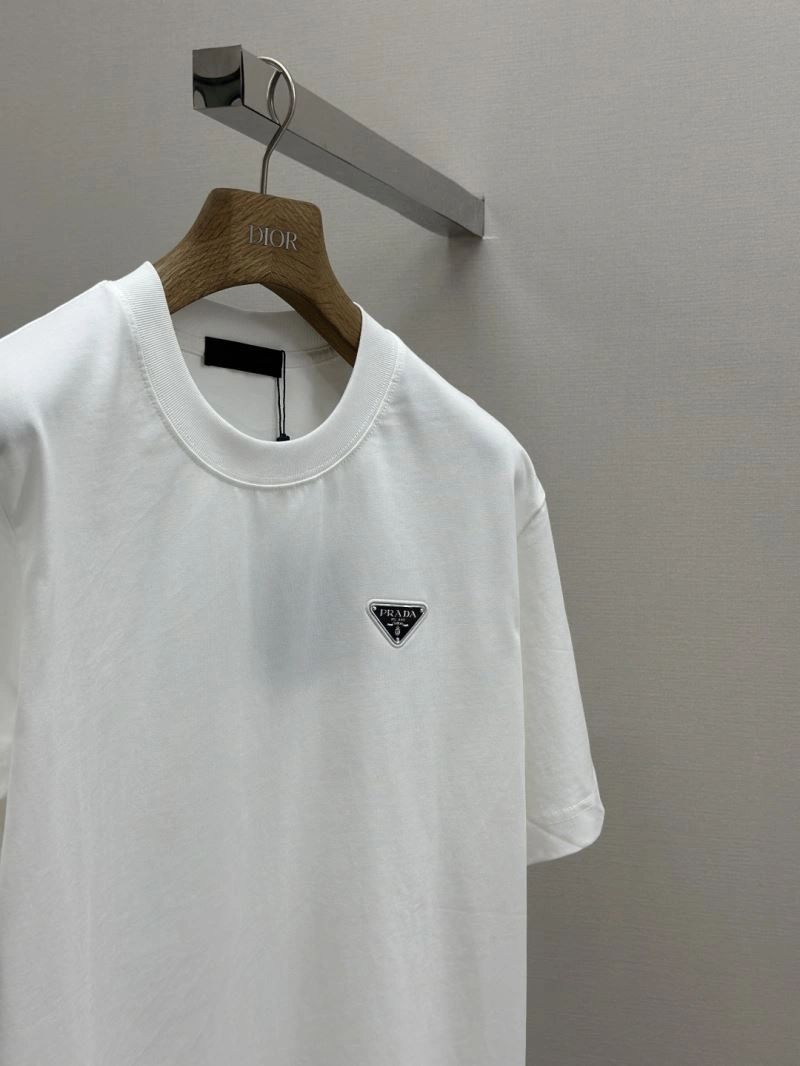 Functional Prada T-Shirts 168622