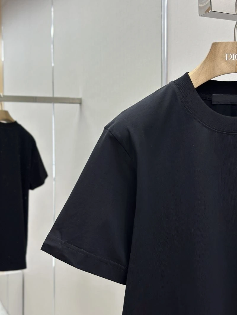 Prada T-Shirts Sporty 168589