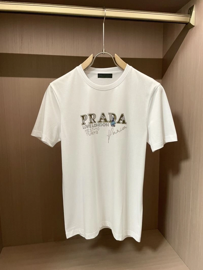 Breathable Prada T-Shirts 168598