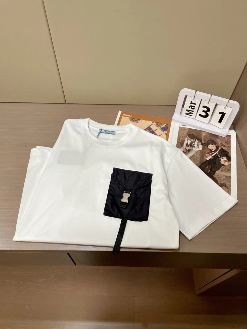 Durable Prada T-Shirts 168590