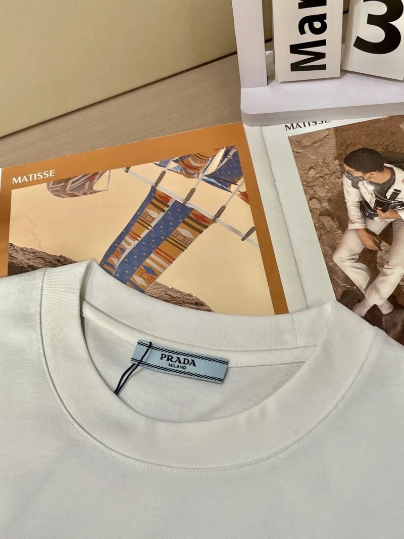 Durable Prada T-Shirts 168590