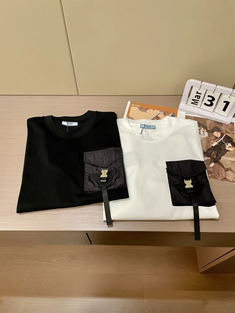 Durable Prada T-Shirts 168590