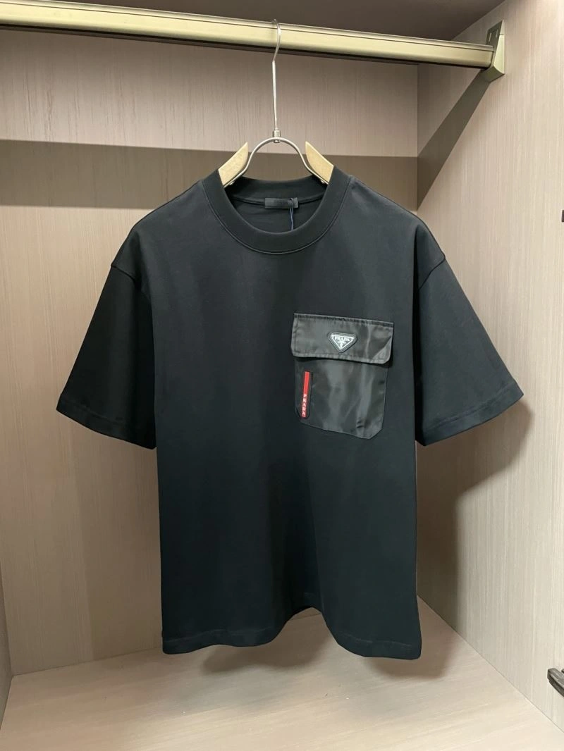 Prada T-Shirts MultiPurpose 168603