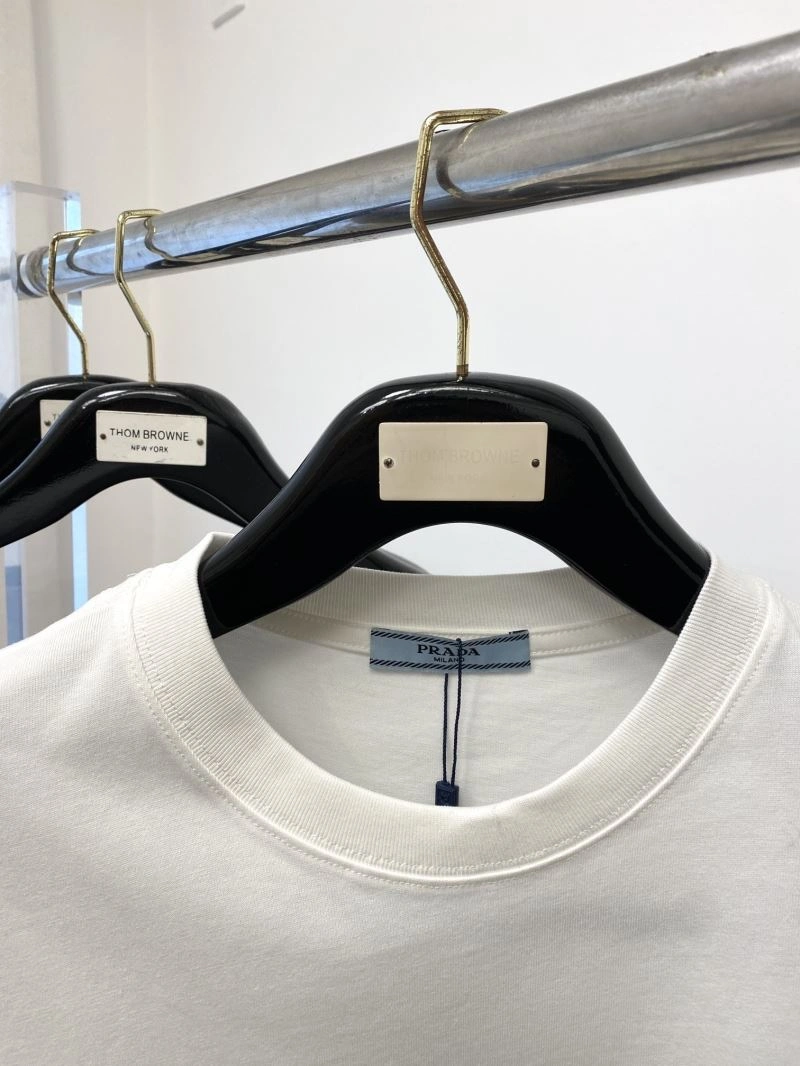 EasyCare Prada T-Shirts 168607