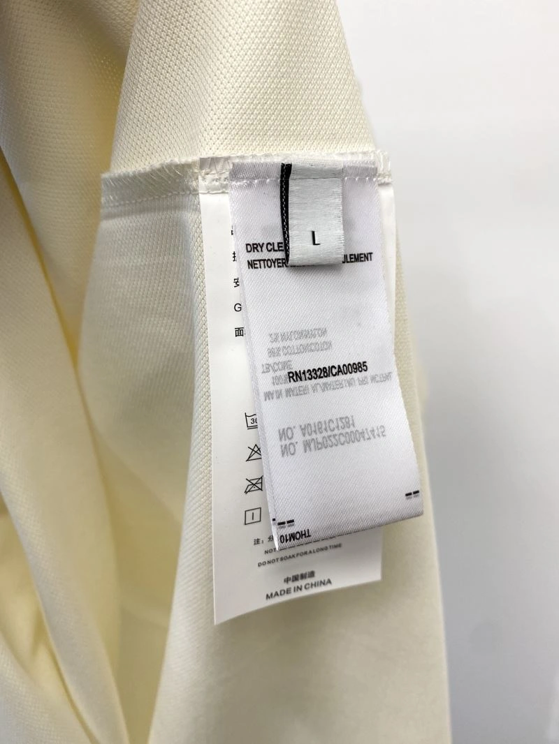 Elegant Prada T-Shirts 168604