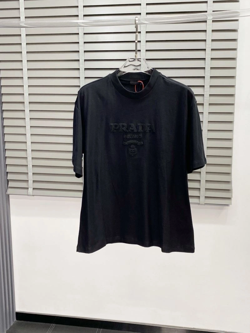 Sustainable Prada T-Shirts 168581