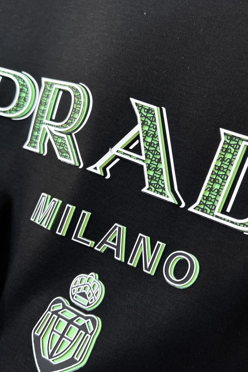 Effortless Prada T-Shirts 168612