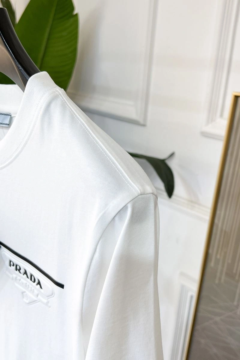 Prada T-Shirts Effortless 168564