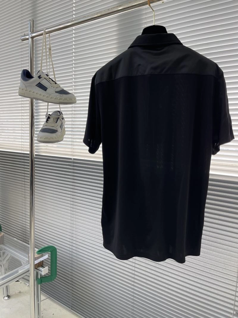 ModernLook Prada T-Shirts 168559