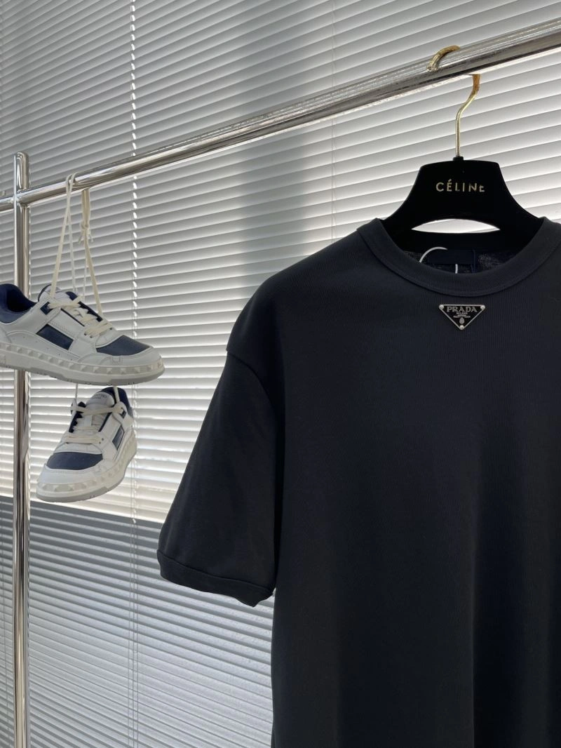 Prada T-Shirts Compact 168562