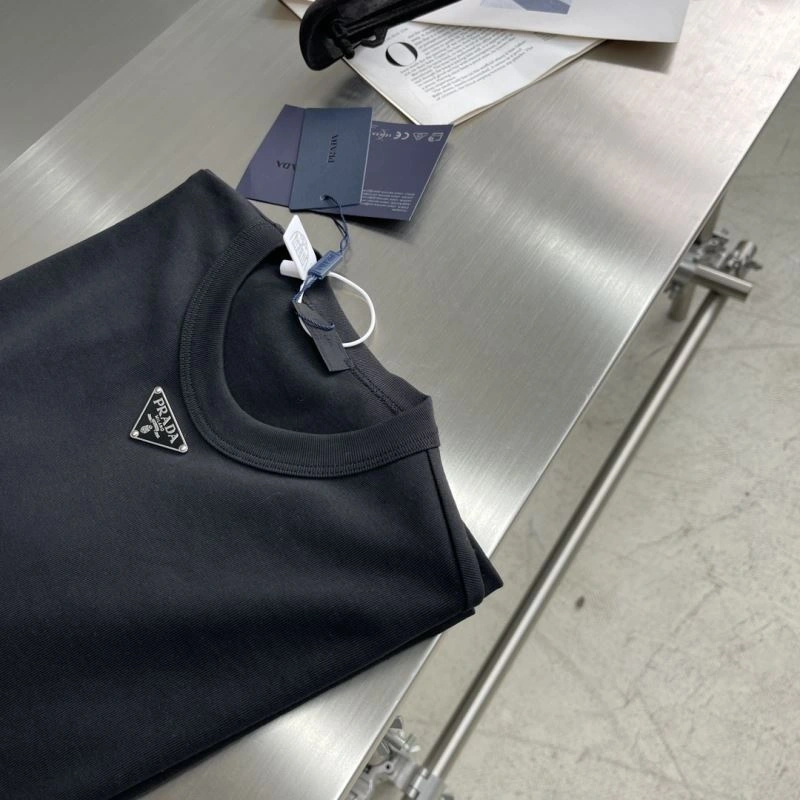 Prada T-Shirts Compact 168562