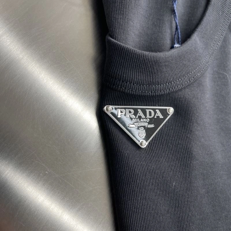 Prada T-Shirts Compact 168562